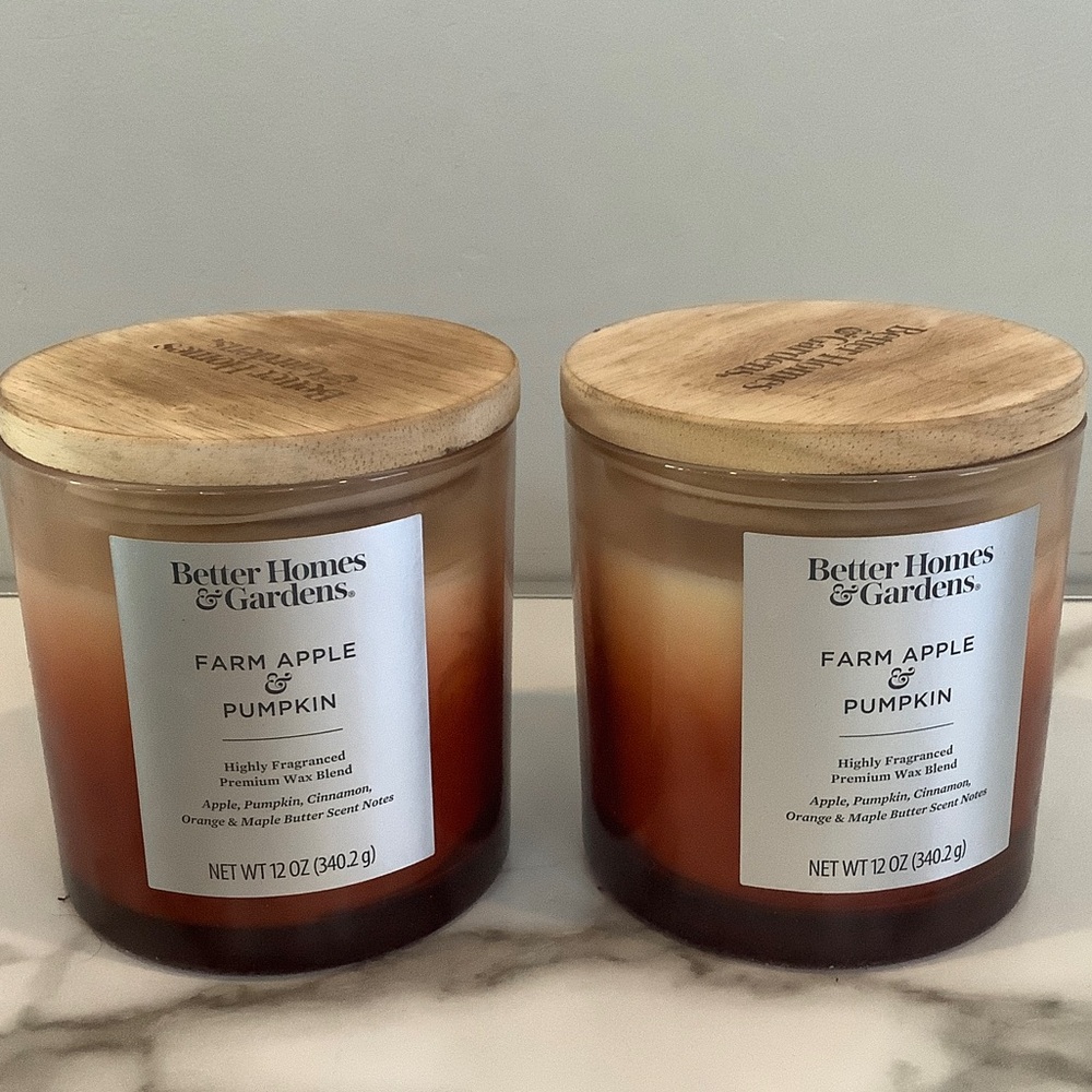2 Better Homes And Gardens Farm Apple & Pumpkin Candle - Orange and Cream